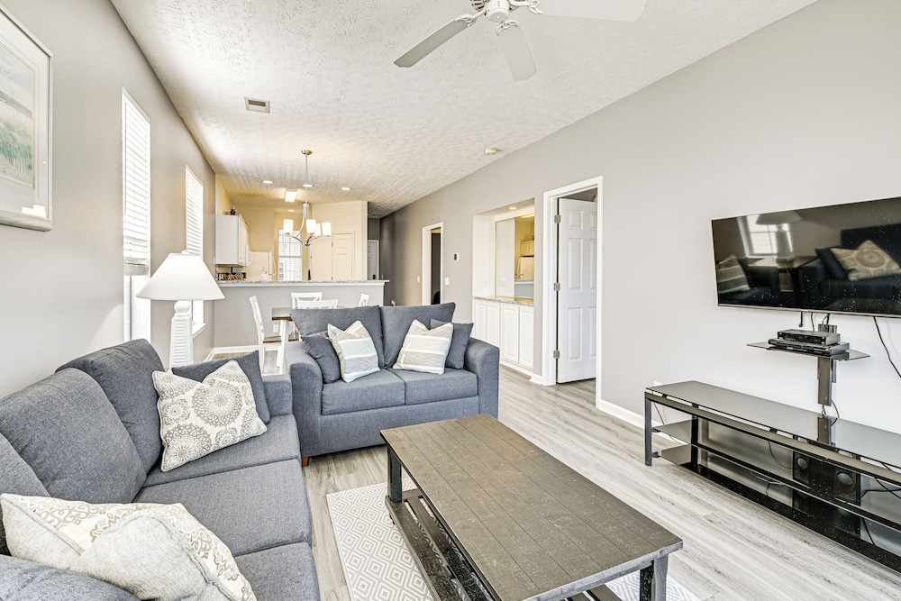 5 Mi to Myrtle Beach Hot Spots: Condo w/ Perks!