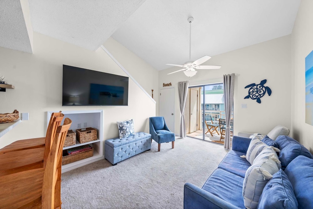 Sugar Beach 323