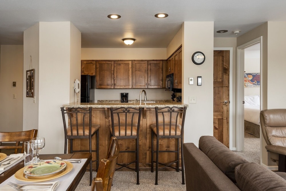 Park City Ski Resort - Snow Flower Vacation Homes