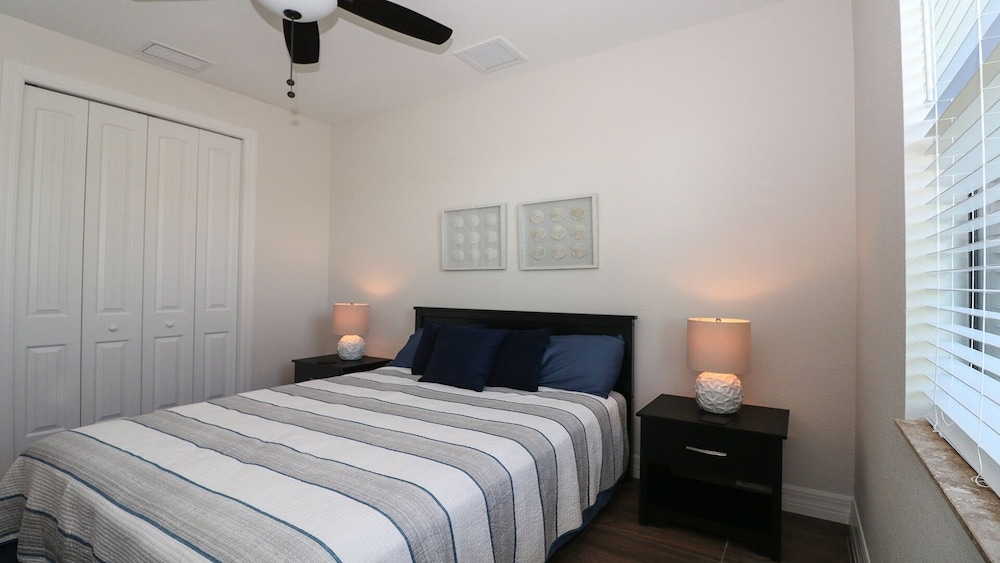 South Gulf Cove 3 Bedroom Canal Pool Home 3 Home