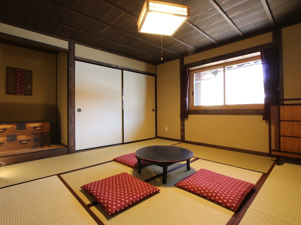 GUESTHOUSE YANAGIYA - Hostel