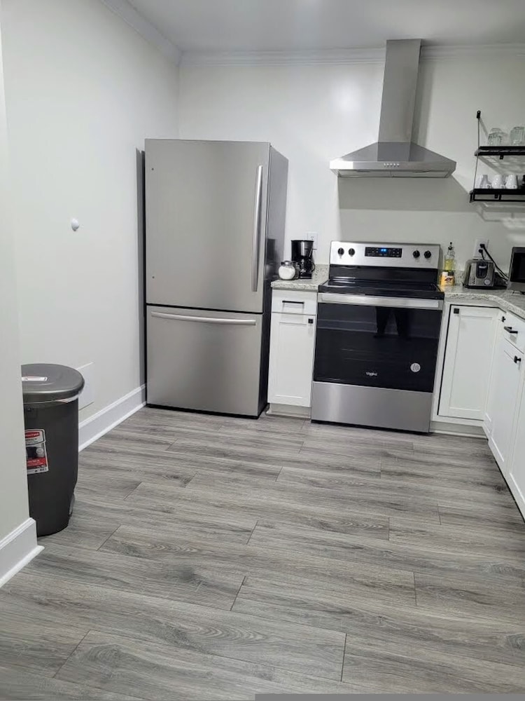 Renovated 2 Bed Walltown Home Walk to Duke B view 3