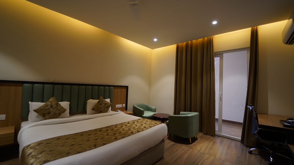 Solitaire Resort