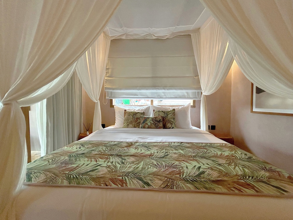 Tebola Joglo Villas