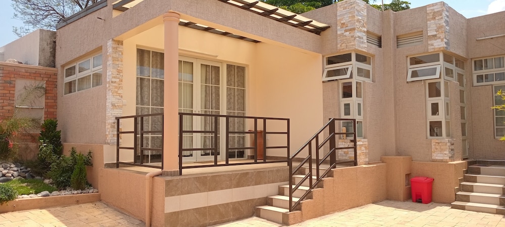 Belle Vie Apartments