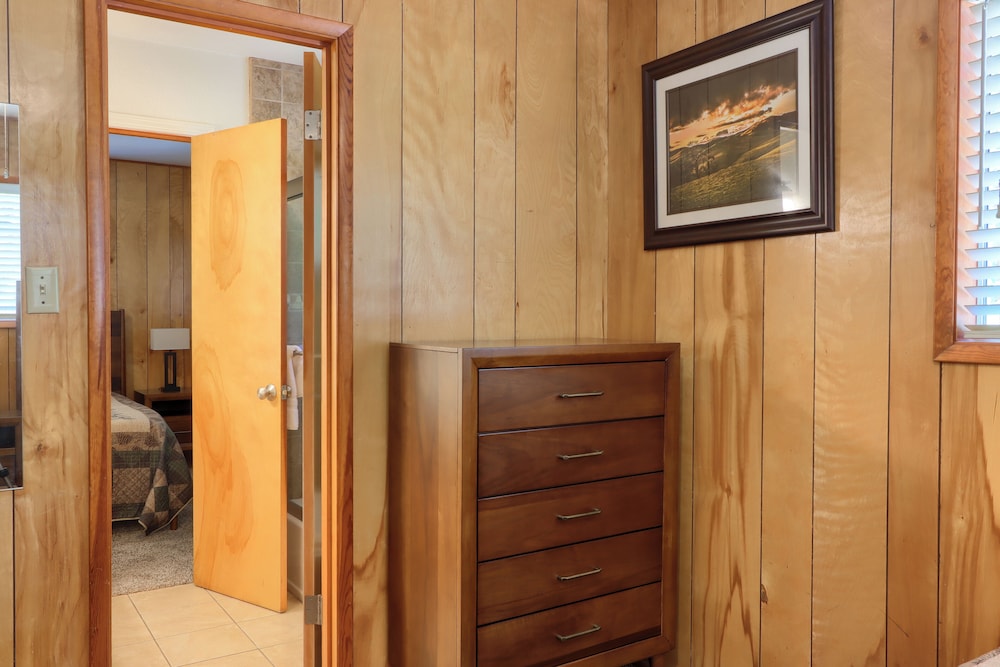 The Redwoods Cabin