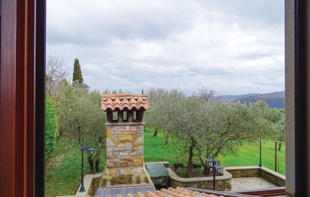 Stunning Home in Smarje With Wifi and 0 Bedrooms view 4