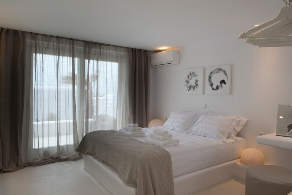 Suite Ruby one Bedroom Suite With Shared Pool in Agia Sofia photo 2
