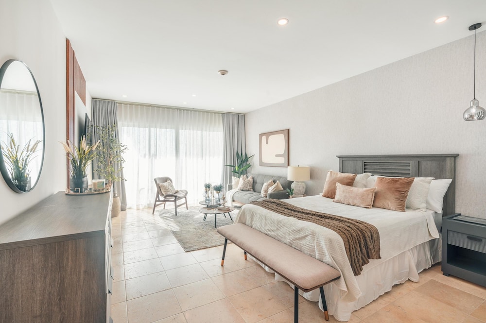 Modern Studio With Ocean View in Punta Palmera