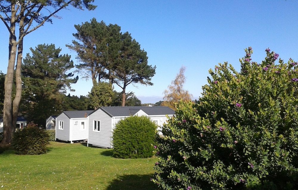 Domaine Résidentiel de Plein Air Le Port de la Chaine