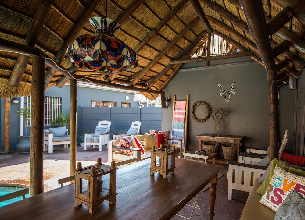 Loddeys Guesthouse