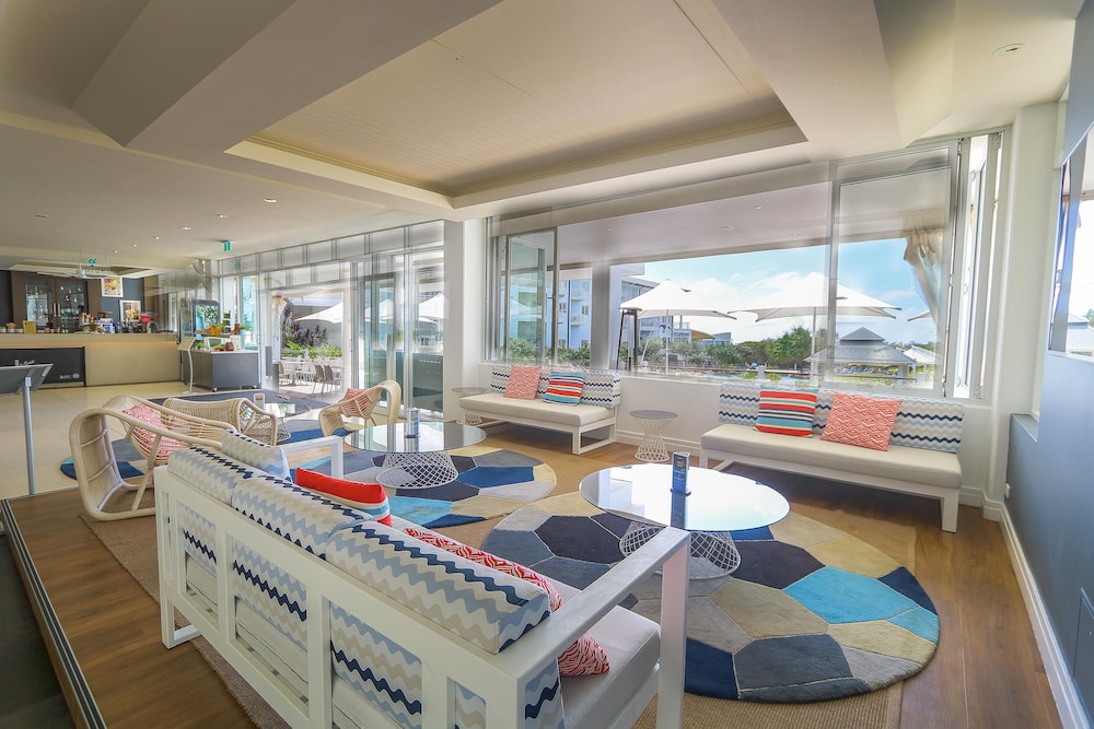 Resort Rooms on Gunnamatta Avenue