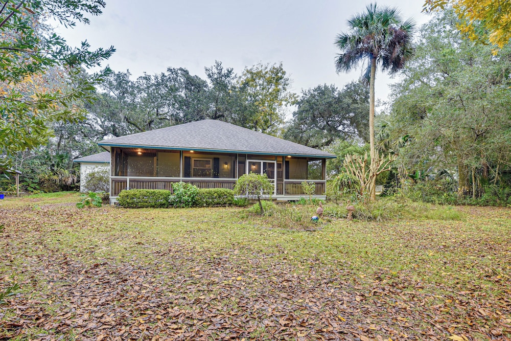 Palm Coast Vacation Rental < 1 Mi to the Beach!