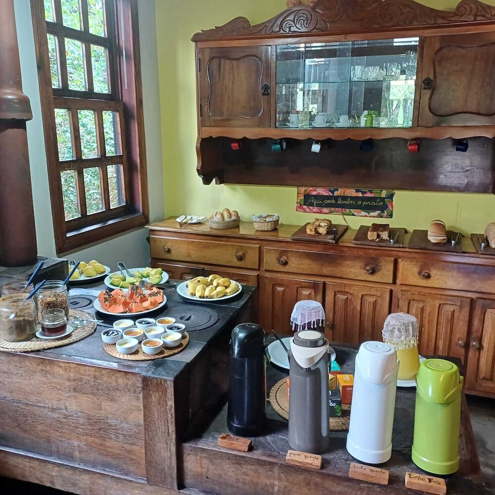Pousada do Pequi