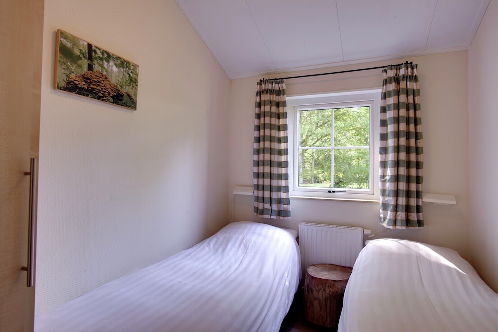 Cozy Holiday Home with Dishwasher near Zwolle, photo 21