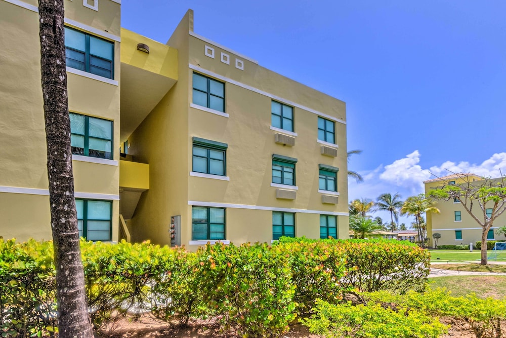 Loiza Getaway w/ Balcony, Beach Access, Views! - Property Image 14