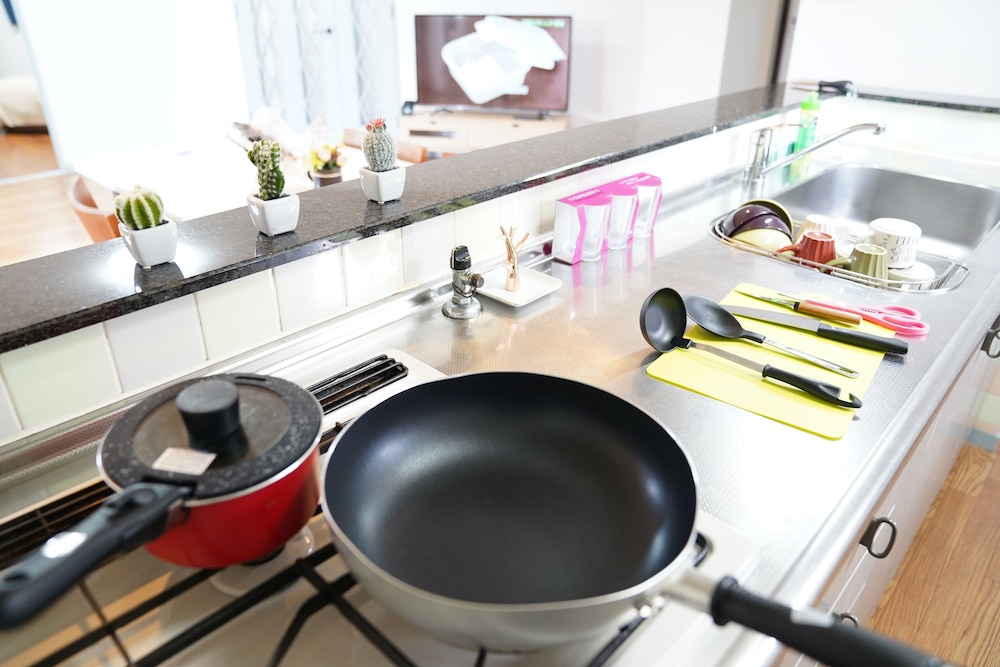 Metro Daikoku Apartment