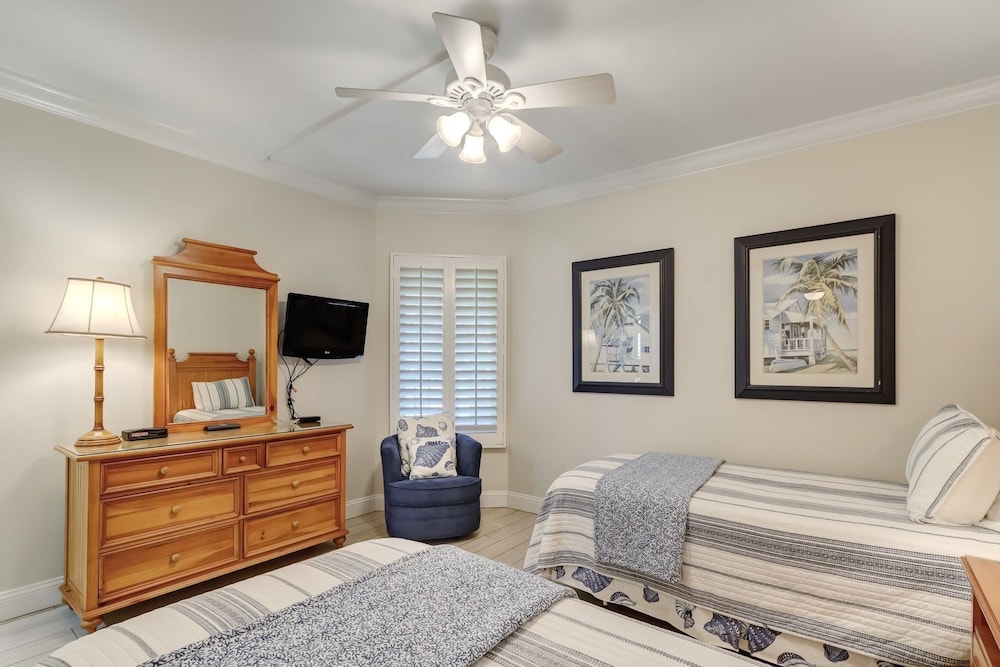 Omni Sea Dunes 1616 2 Bedroom Condo