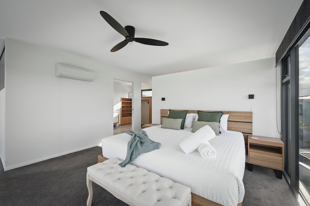 Beautiful Balook - 3 Bedroom Beach House