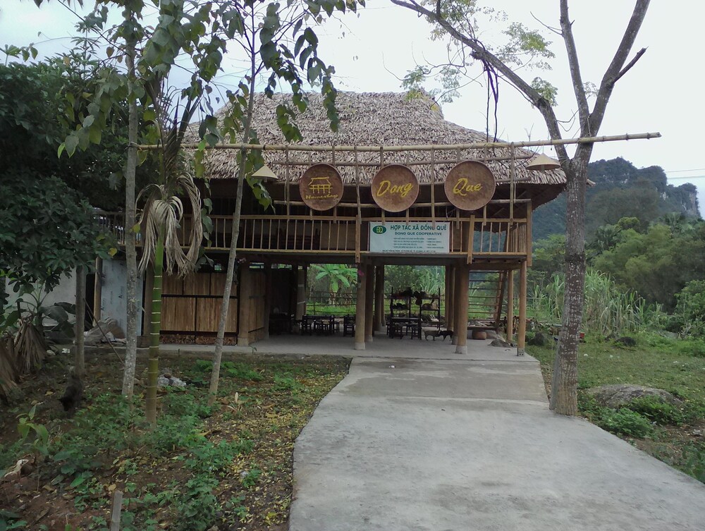 Dong Que Homestay-Tours-Motorbike, Car rental, Hiking