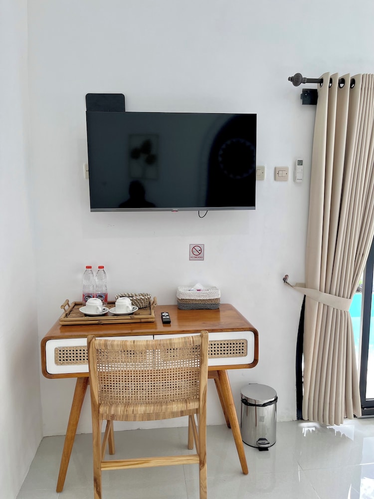 Villa Bale Tentrem Pamungkas