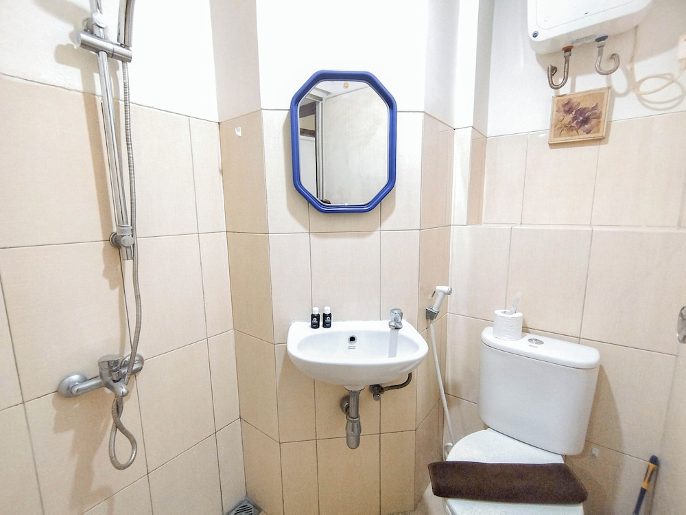 Homey And Pleasant 2Br At Pavilion Permata Apartment