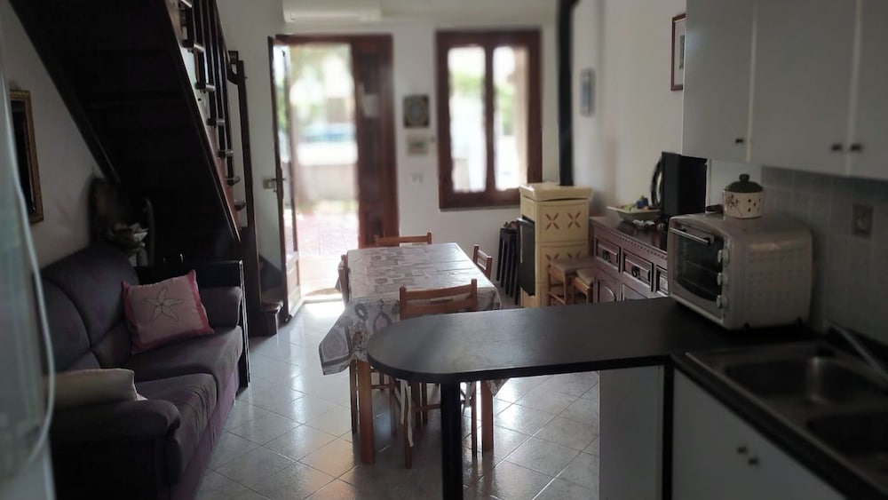 Budoni centro appartamento view 5