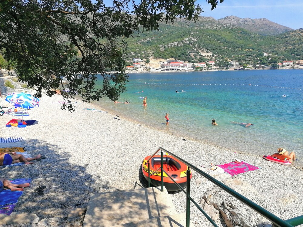 Room-wonderfull View to the Entire bay o