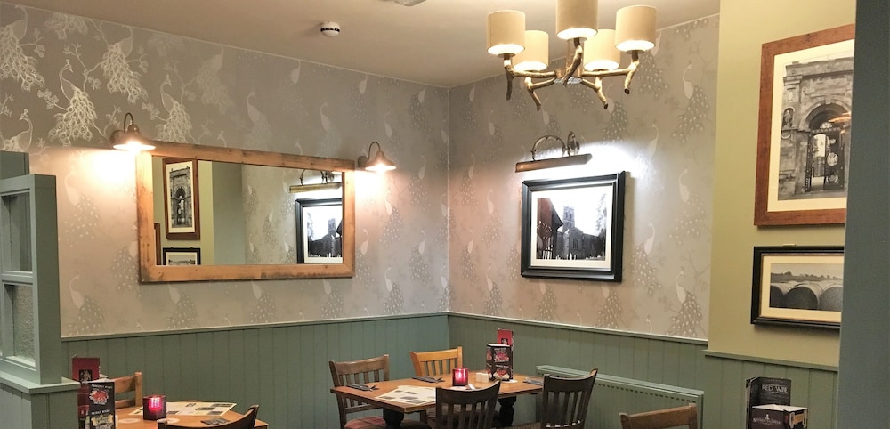 Sturdy's Castle Country Inn
