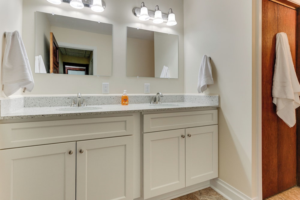 Golf Course Guest Suite in Gettysburg