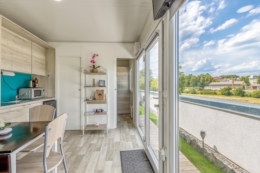 Rooftop Home With Whirlpool Sauna