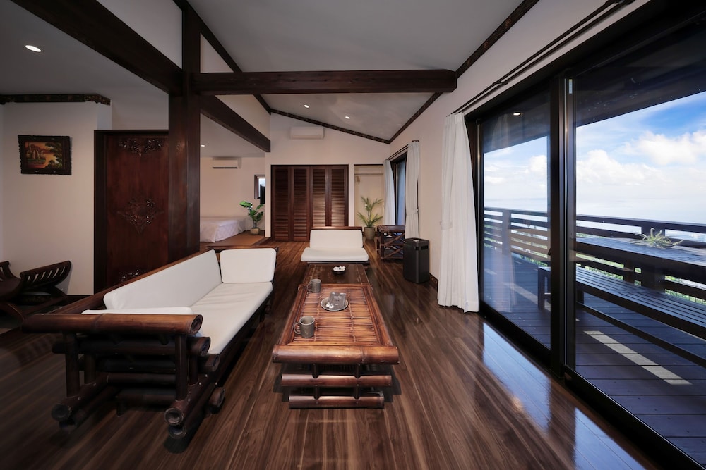 Crystal Villa Shirahama Oceans Dog Resort