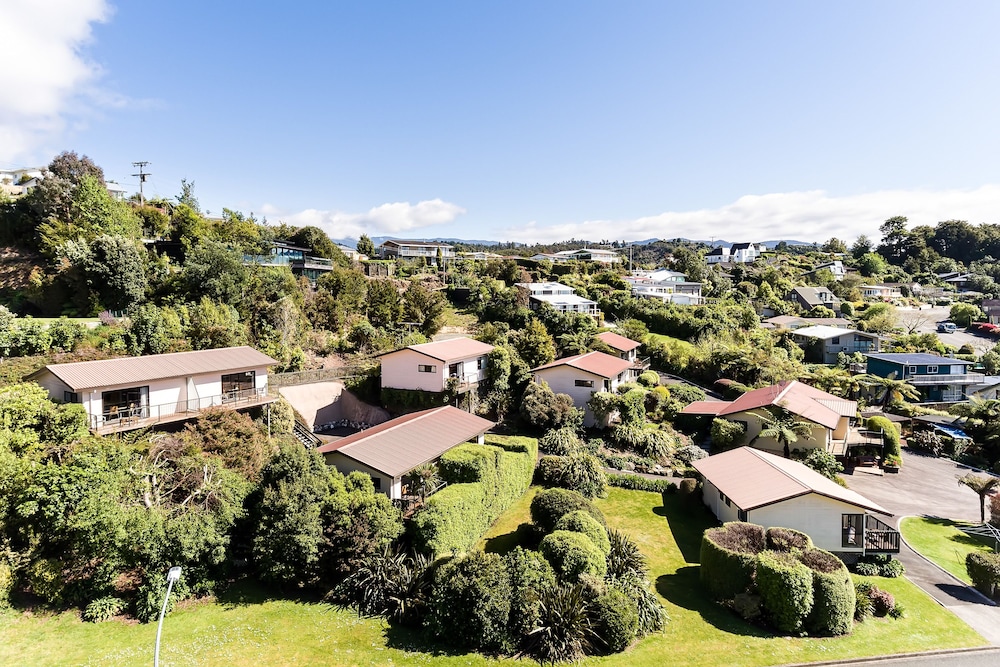 Kaiteri Motels and Apartments