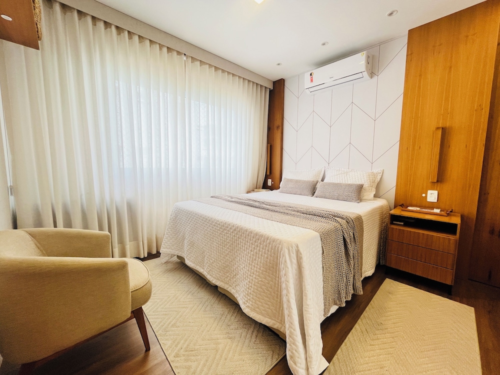 CM 304 - luxo conforto em frente ao mar
