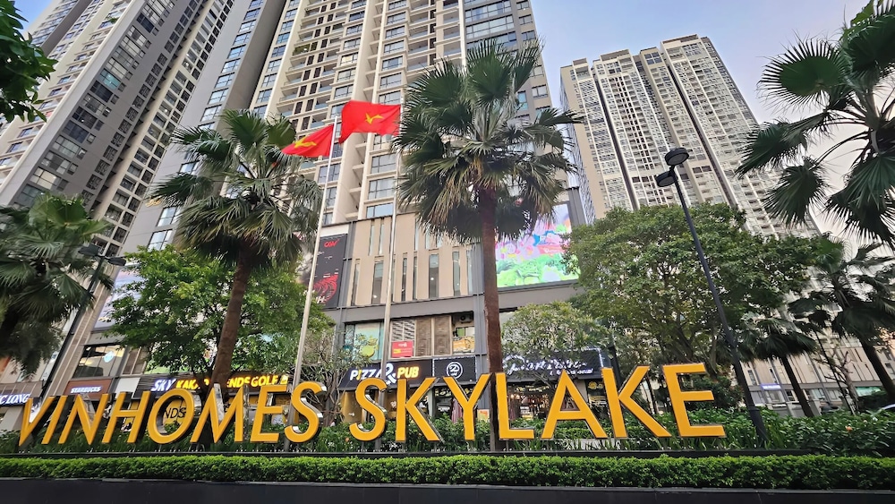 Vinhome Sky Lake-Sunhometel