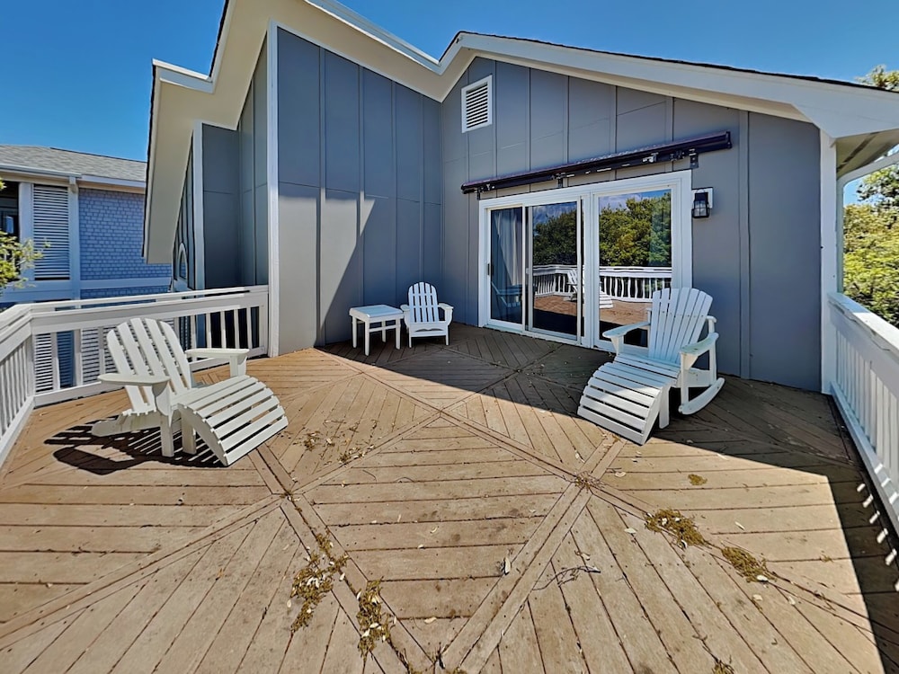 The Pack House by Topsail Realty