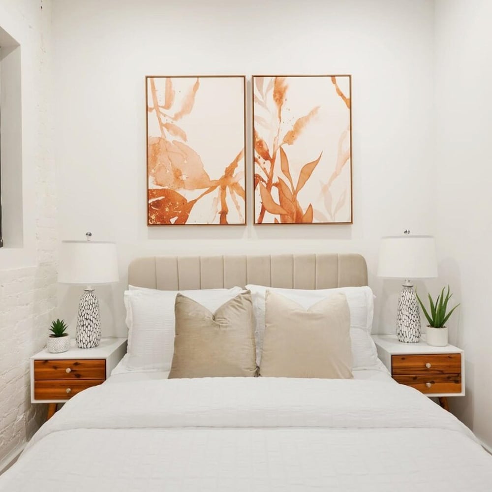1290-8 New Renovated 2 Bedrooms in UES