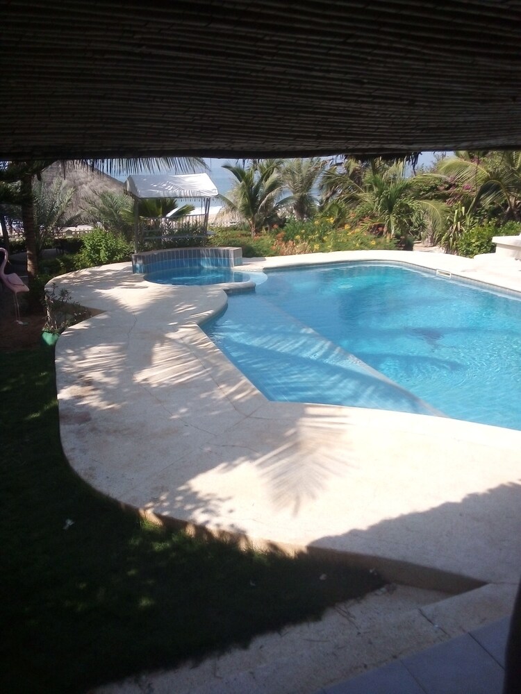 Photo 9