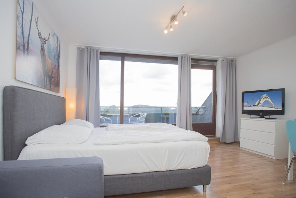 Apartment mit Balkon in Waldnhhe