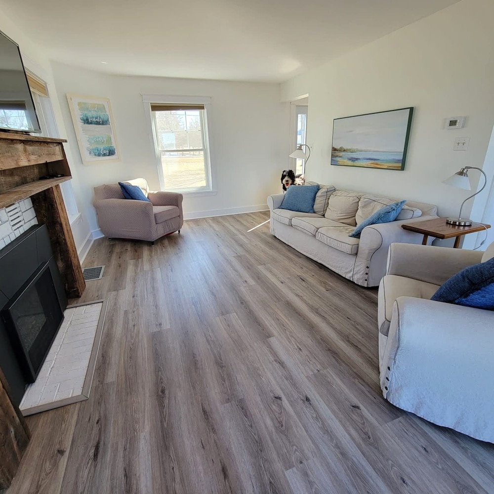 Welcome to Blue County House - Image 3