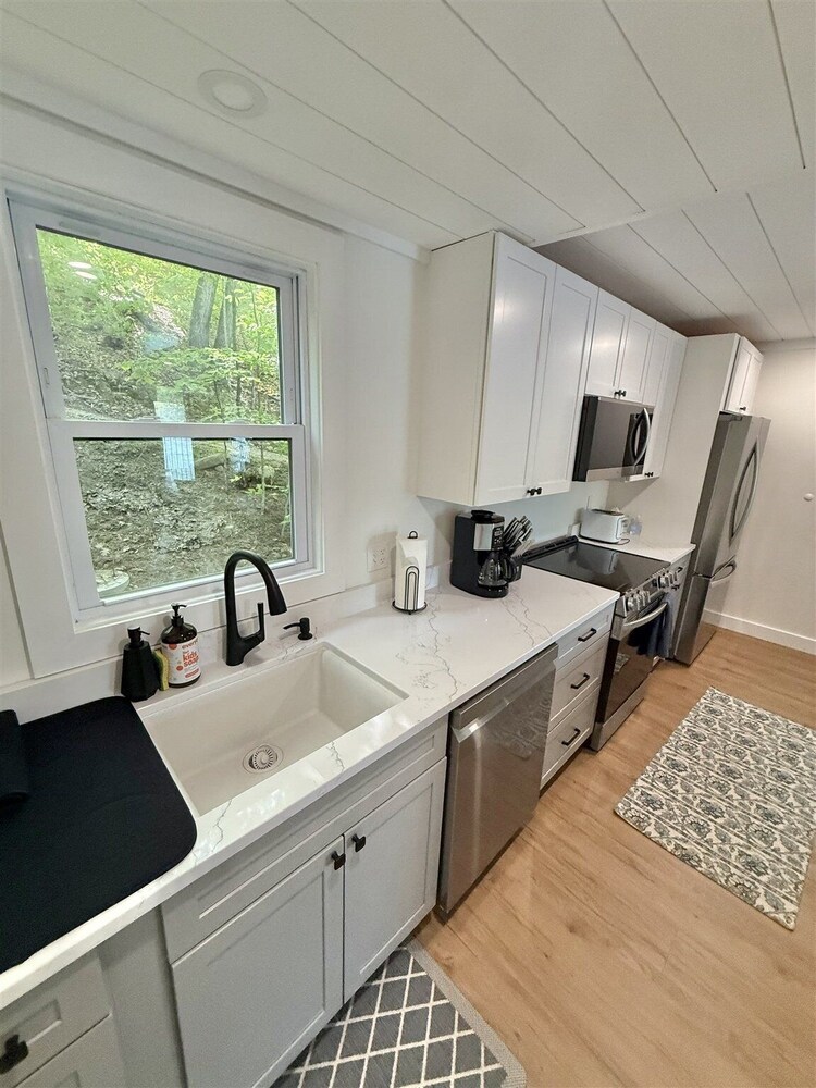 Joyfull Camp Limit 10 4 Bedroom Cottage
