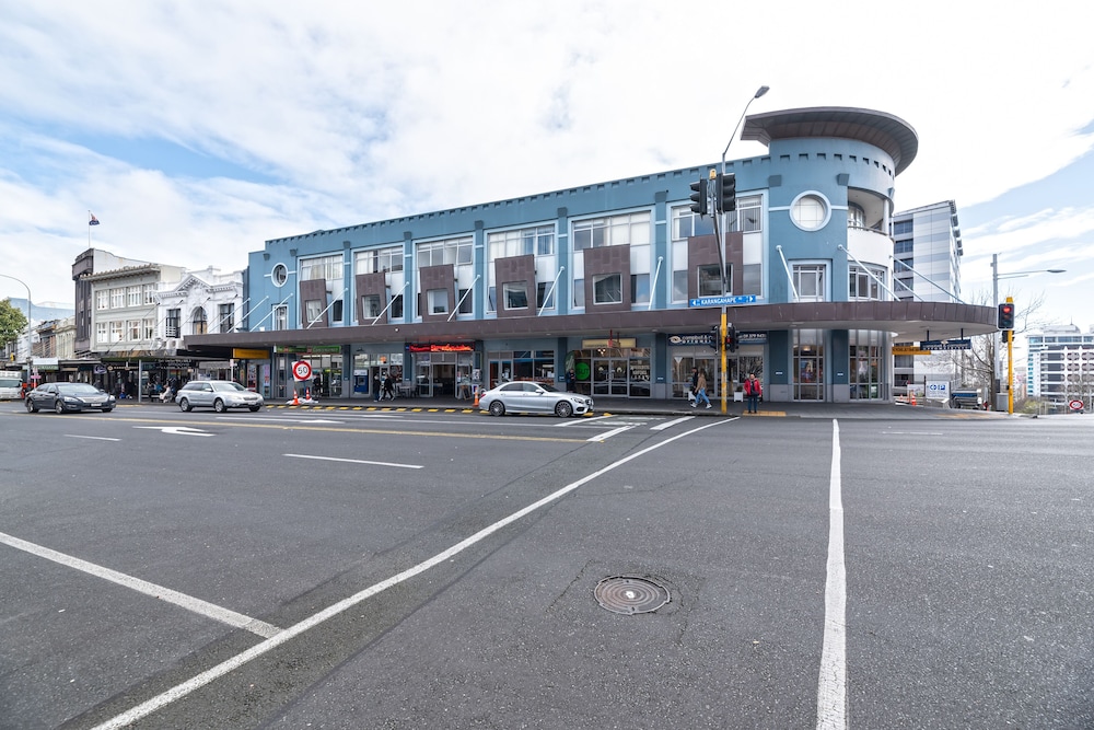 HIT Hostel - Image 1