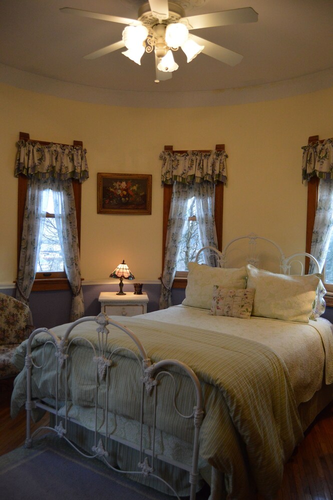 Photo 49