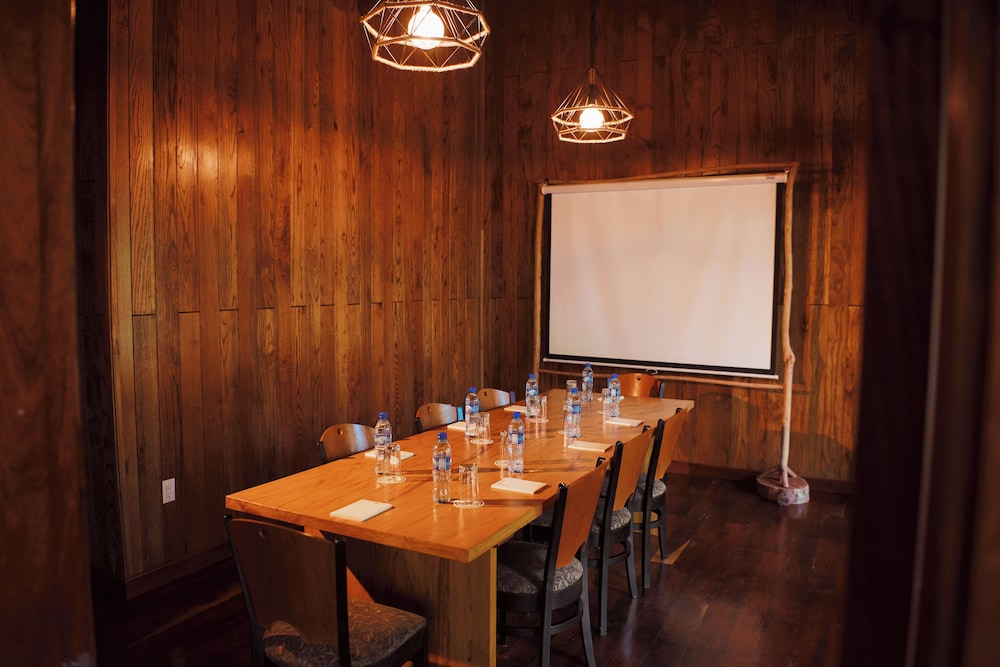 Chan Chich Lodge