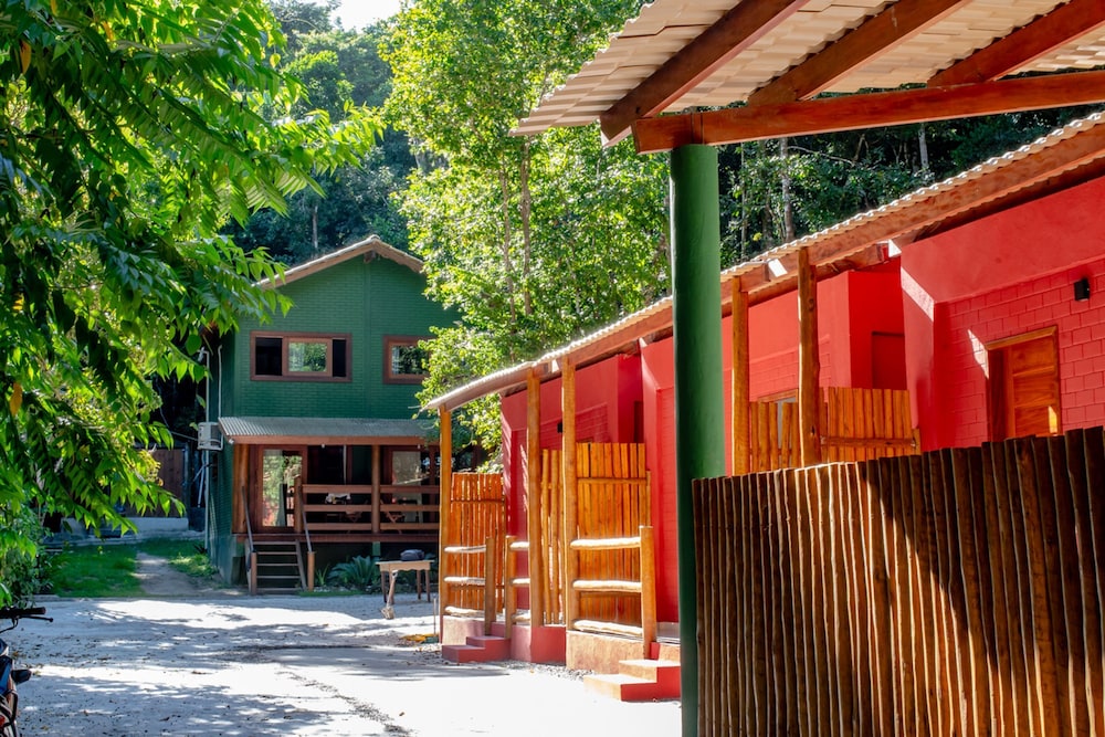Suite Recanto dos Macacos - Quarto 2