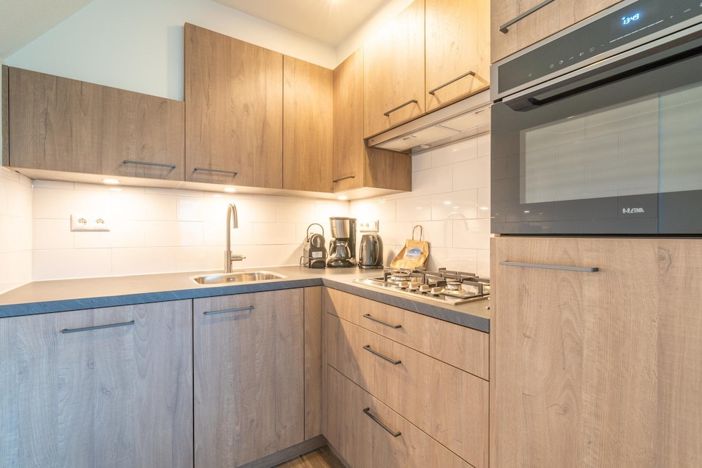 Tastefully and Modernly Furnished Holiday Home for 6 Persons