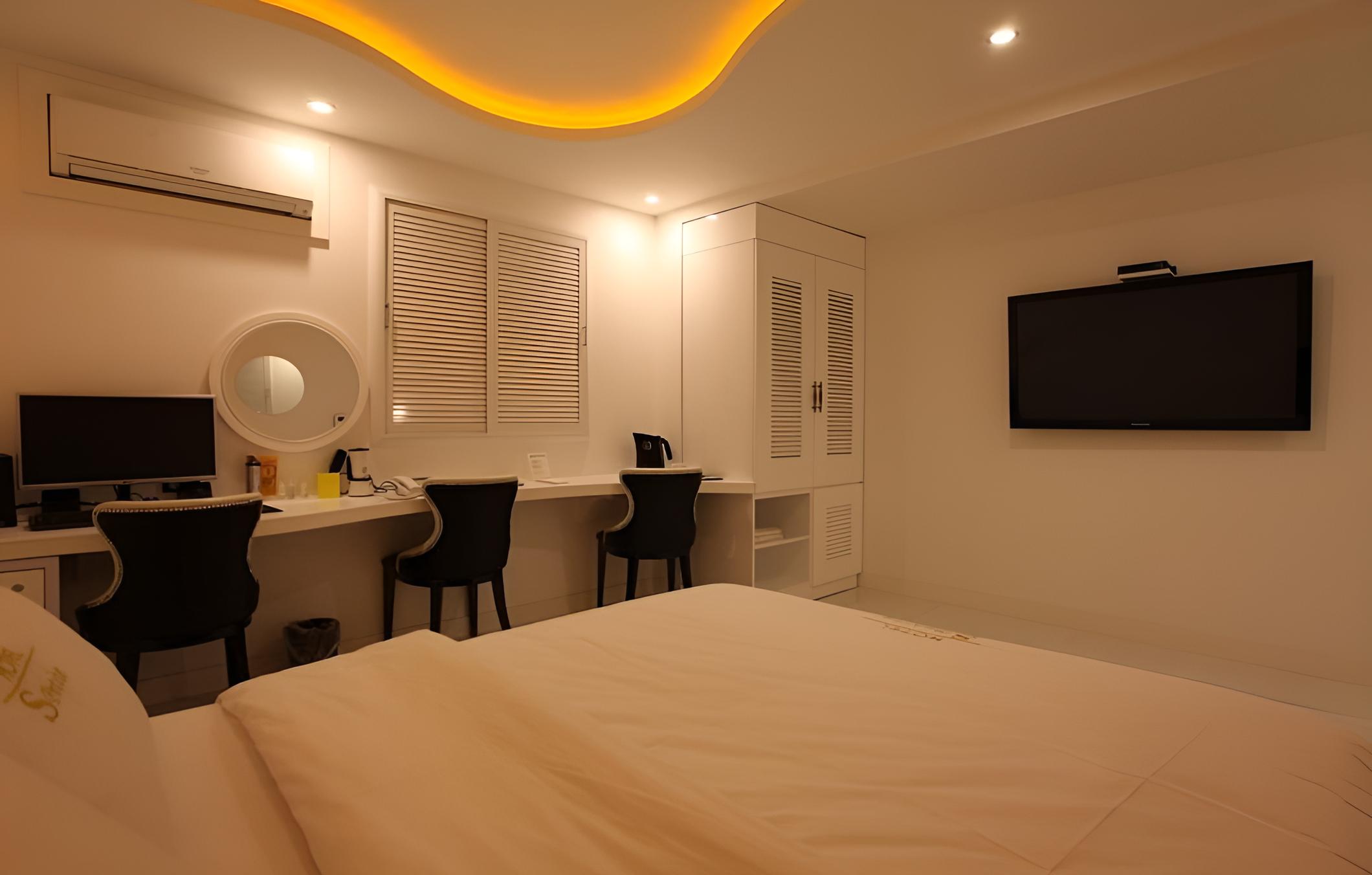 S-Petite Hotel