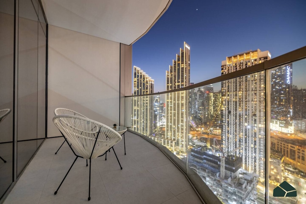 Vogue Grande near Burj Khalifa Dubai Mal