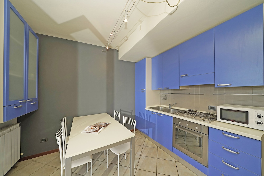 Borgo Alto P1-16 by Wonderful Italy