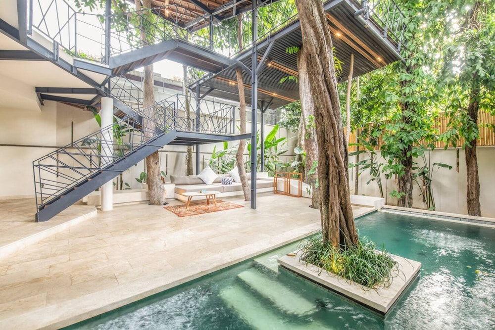 BA Villa 10 2 BR Stylish 2-br Villa With Pool 800m Canggu Beach